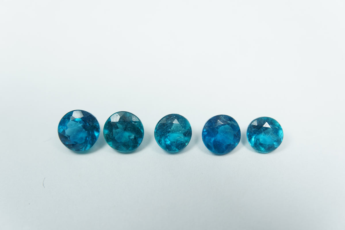 3.06ct Apatites 5mm to 5.5mm