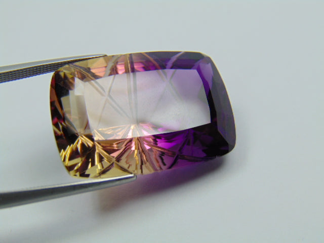 36.70ct Ametrine 26x18mm