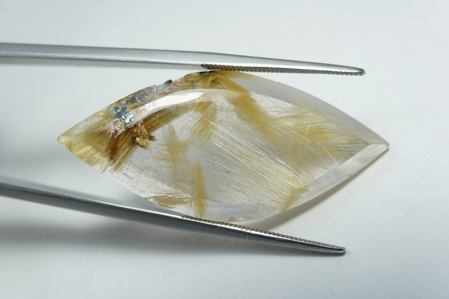 23.80ct Rutile 39x18mm