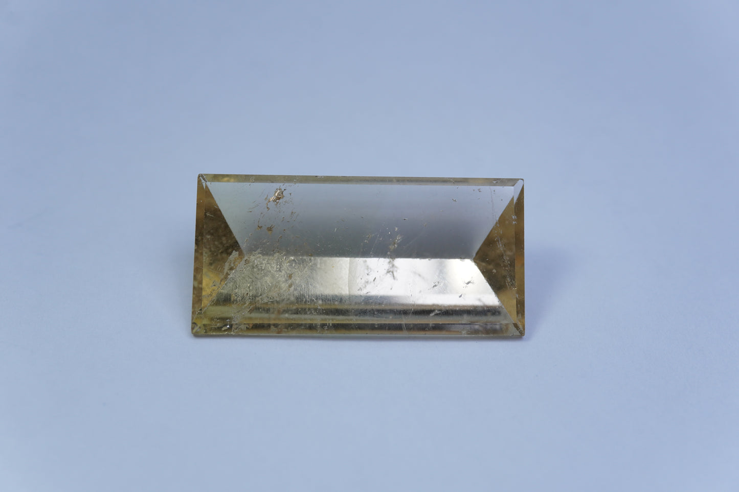 21.75ct Morganite 39x14mm