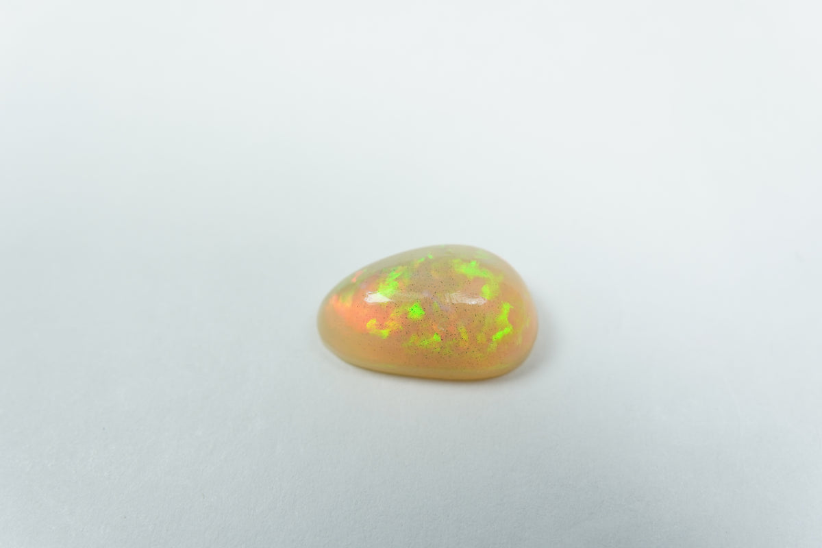 2.95ct Noble opal 14x9mm