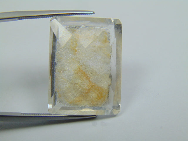 26.60ct Quartz Inclusion 23x17mm