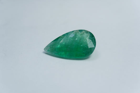 5.85ct Emerald 18x11mm