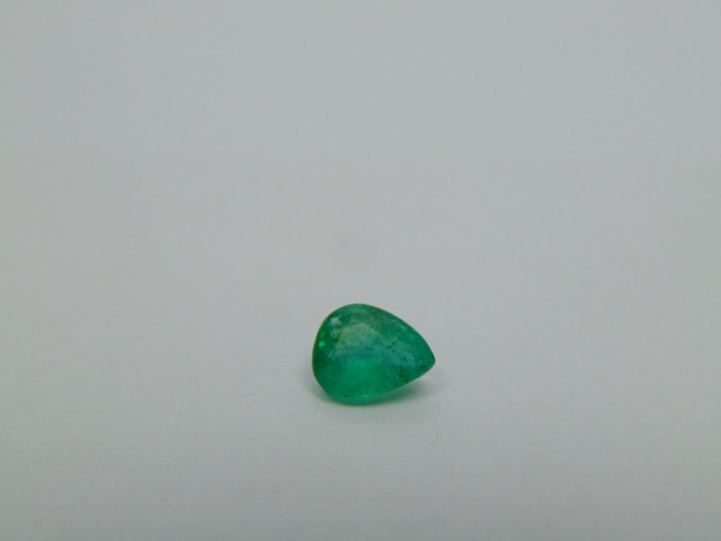 0.90ct Emerald 7x6mm