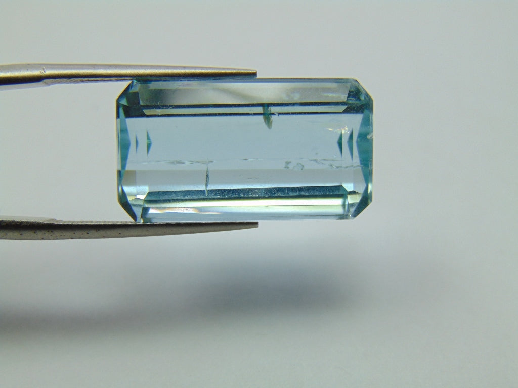 18.30ct Aquamarine 22x12mm