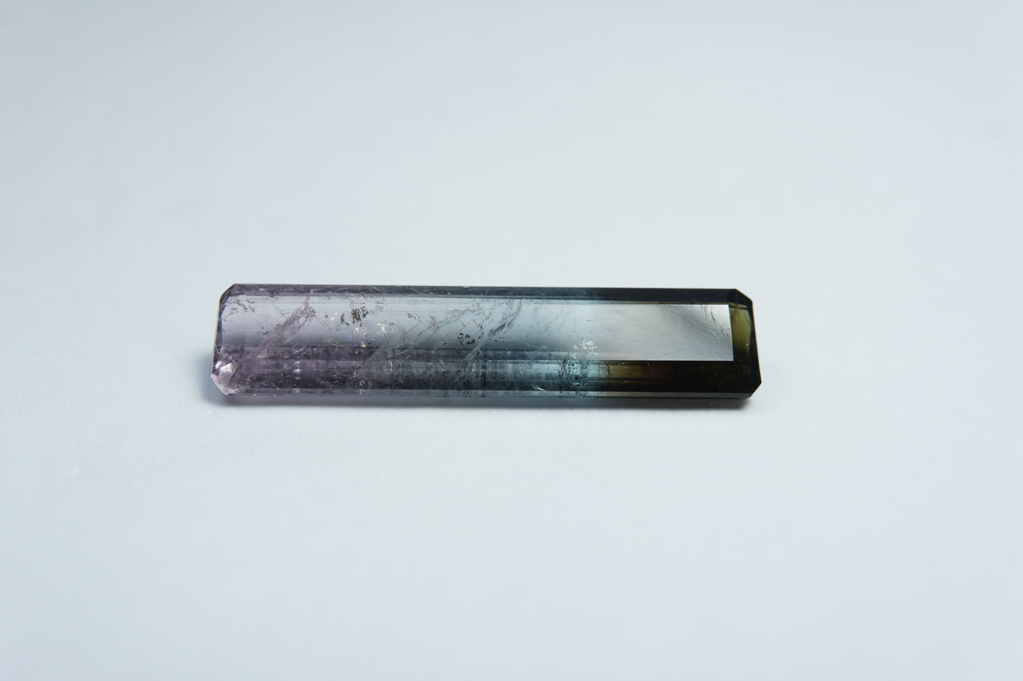 7.55ct Tourmaline bicolor 29x6mm