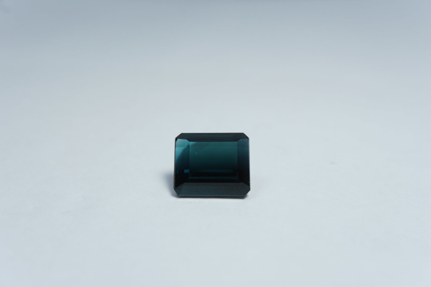 4.55ct Tourmaline blue 10x8.5mm