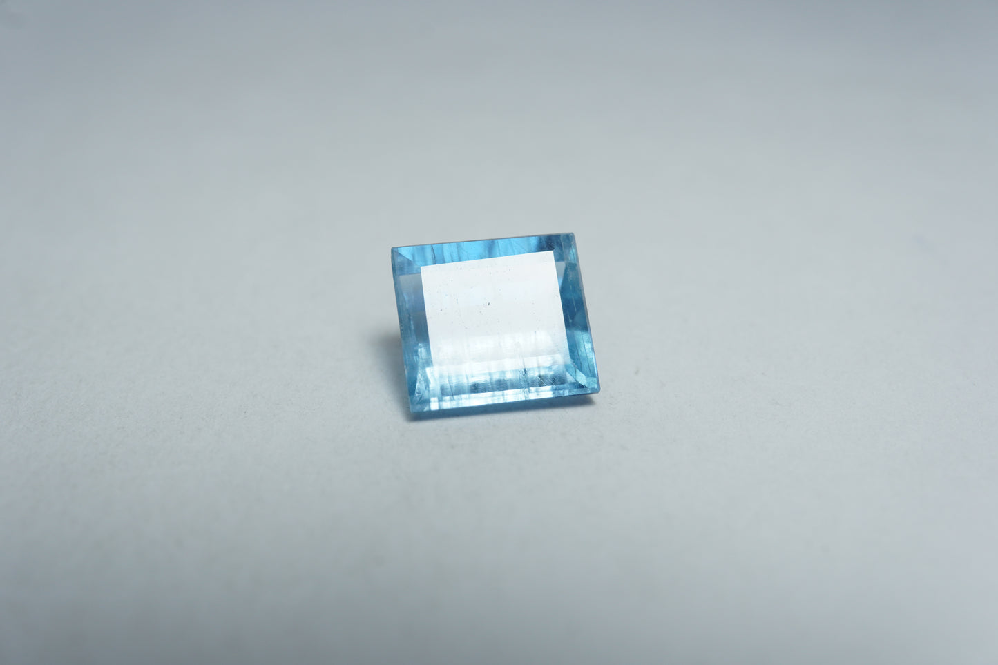 2.90ct Aquamarine 8x8.5mm