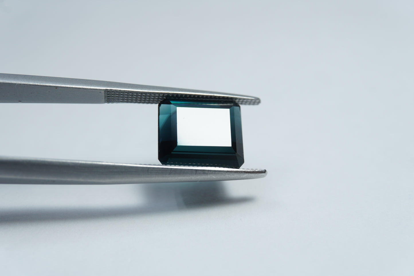 4.55ct Tourmaline blue 10x8.5mm