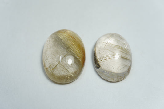 21.38ct Rutile cabochon 16x13mm / 18x14mm