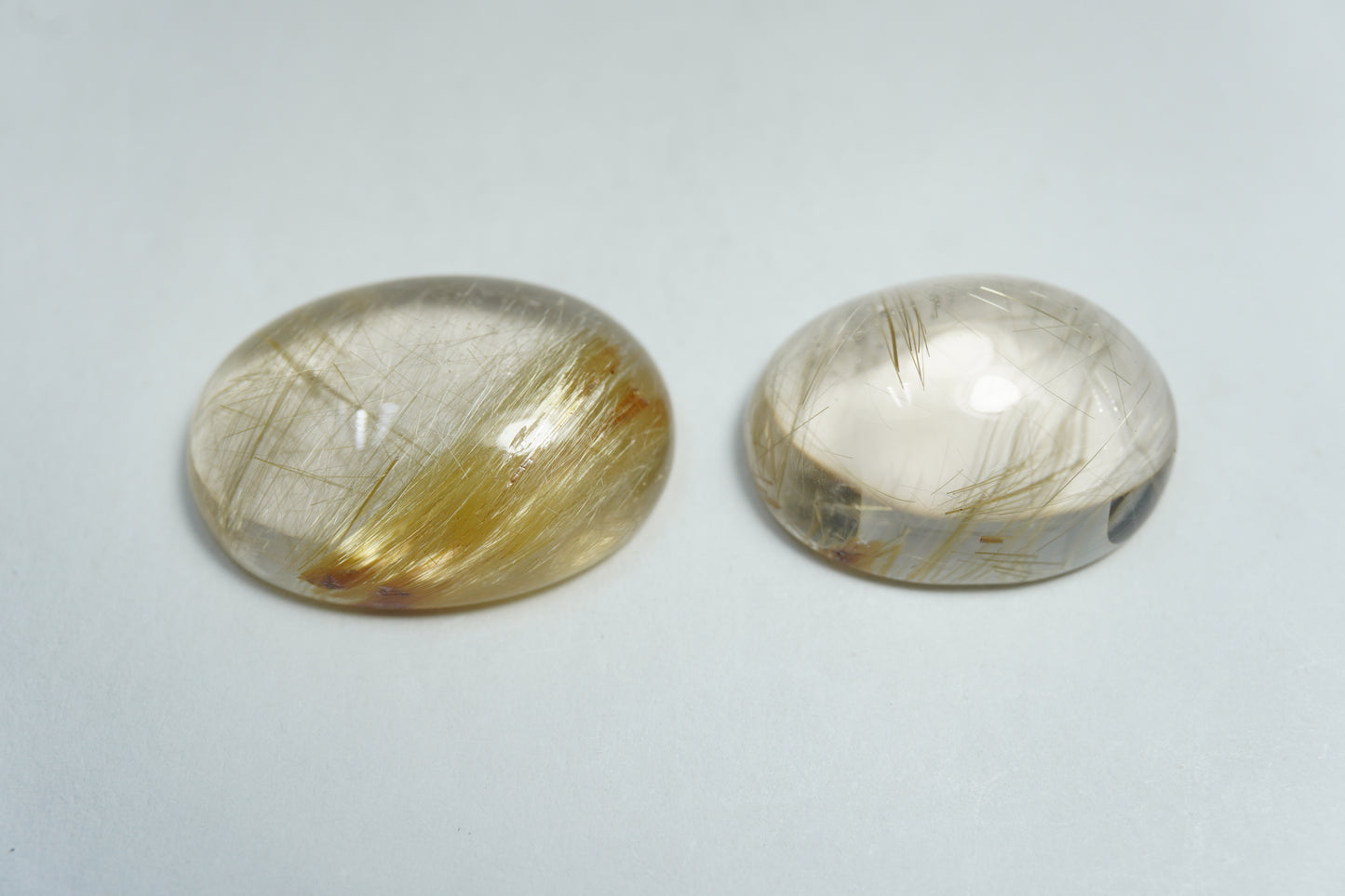 21.38ct Rutile cabochon 16x13mm / 18x14mm