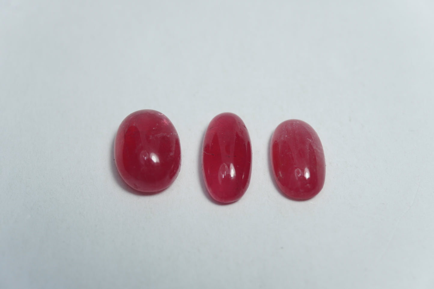 7.85ct Rhodonite cabochon 11x5mm / 10x7mm / 10x6mm