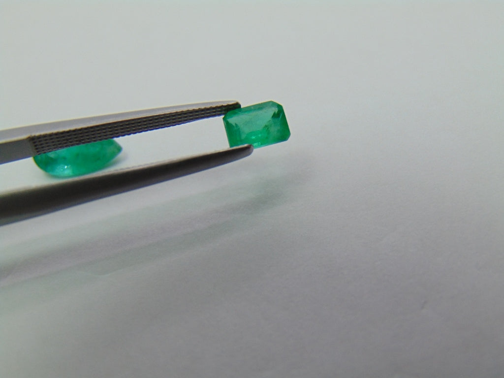 1.44ct Emerald 9x5mm 5x4mm