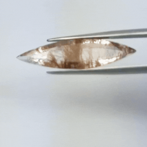 8.35ct Rutile 34x9mm