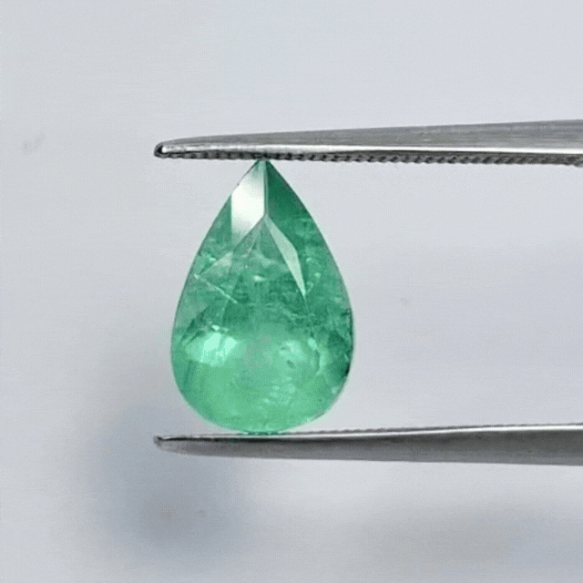 2.85ct Emerald 12x8mm