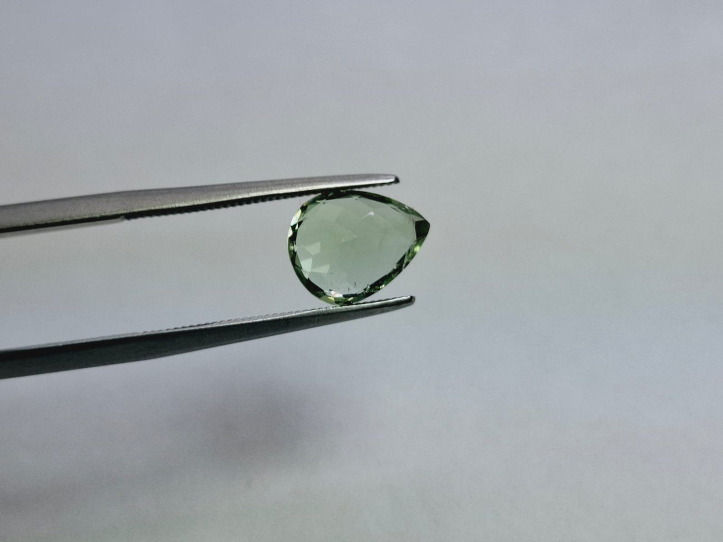 2.35ct Beryl 9x8mm