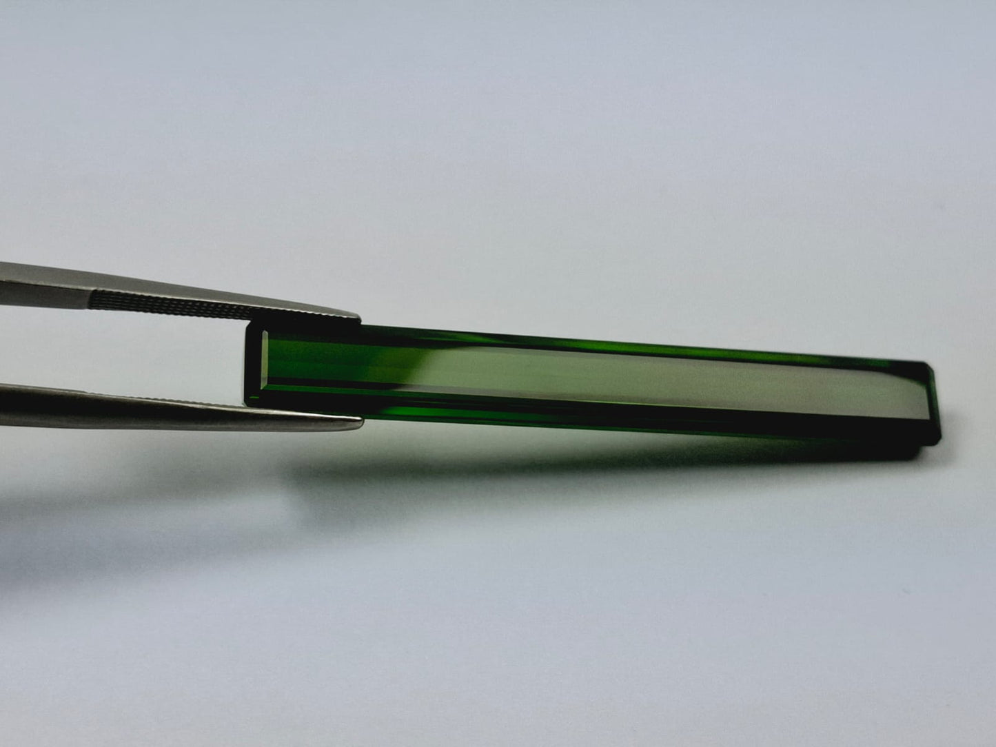 15.40ct Tourmaline 51x7mm