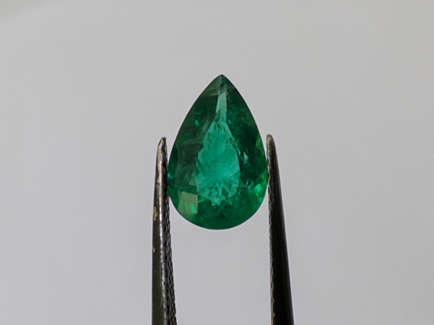 0.95ct Emerald 9x6mm - Final Price