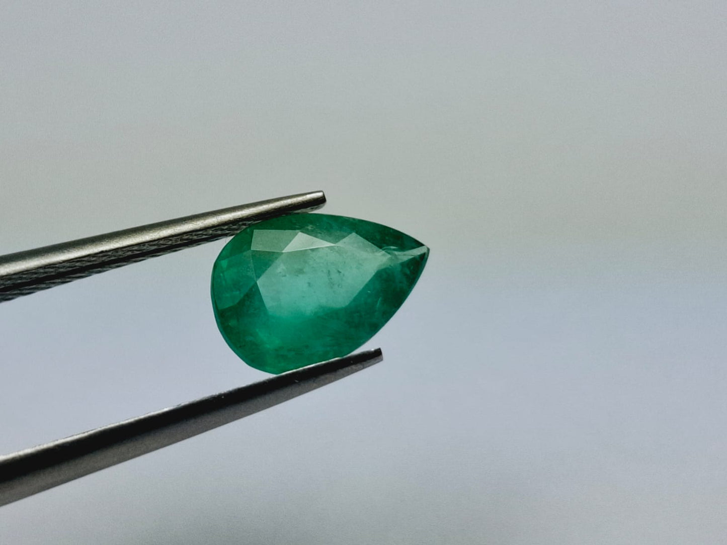 1.55ct Emerald 10x7mm