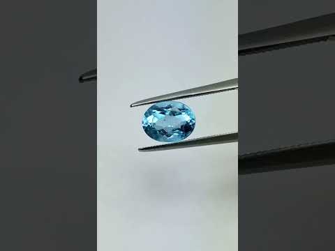 2.64ct Topaz sky 9x7mm