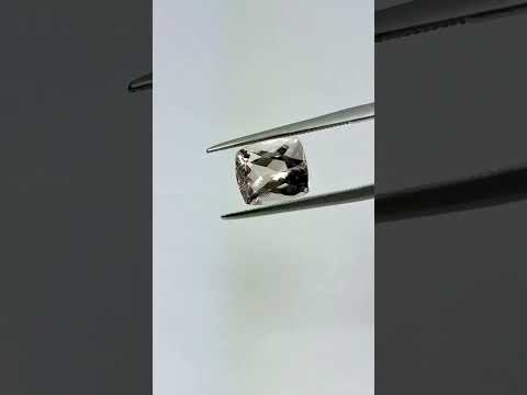 2.98ct Morganite 10x8mm