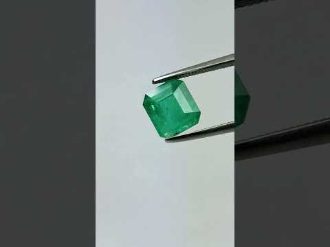 2.27ct Emerald 8x7mm