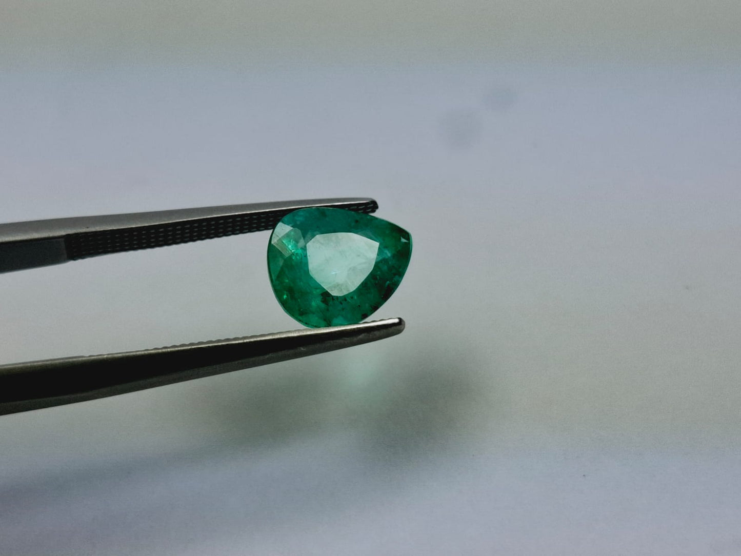 1.93ct Emerald 9x7.5mm