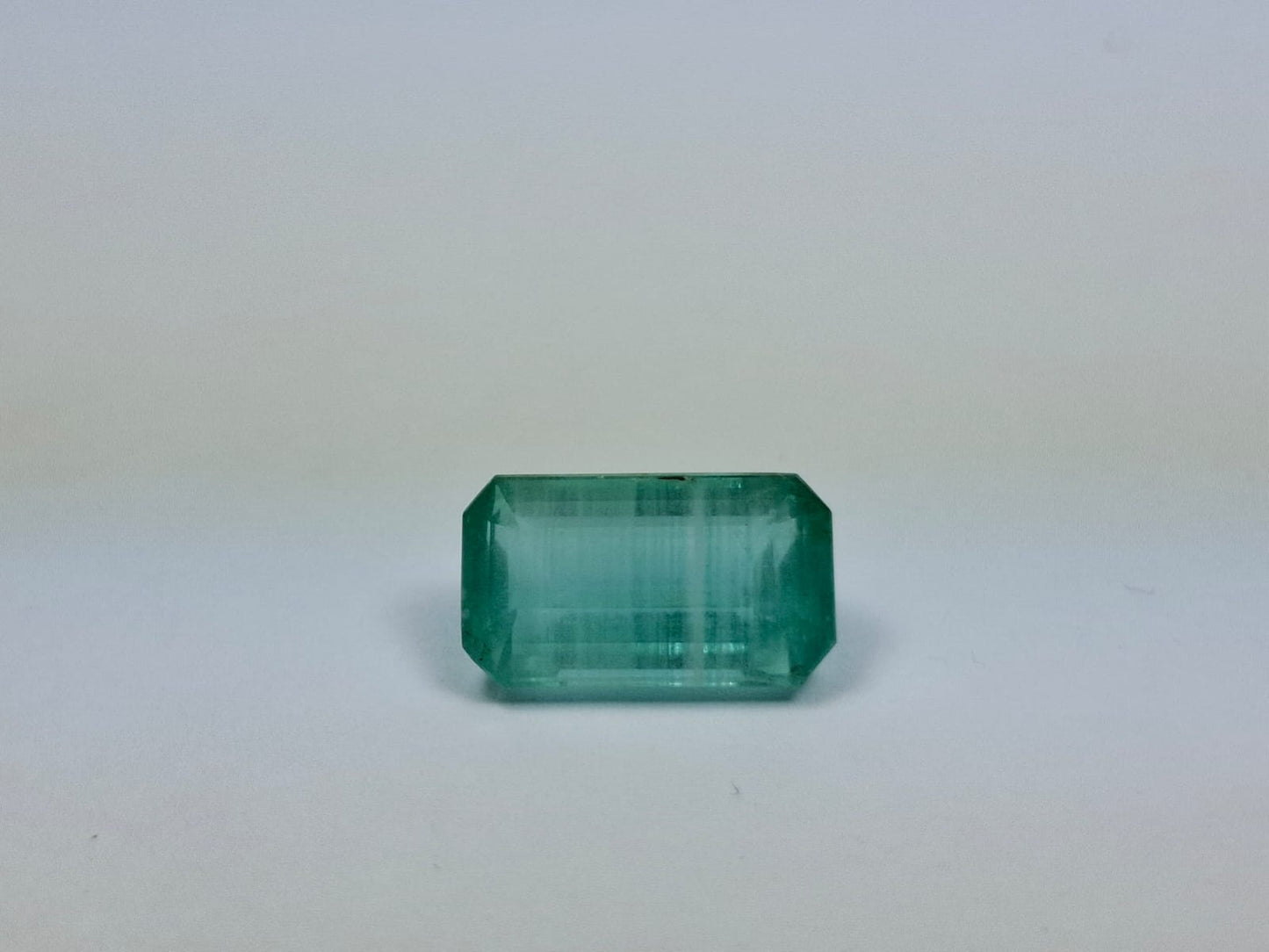 4.90ct Emerald 13x8mm