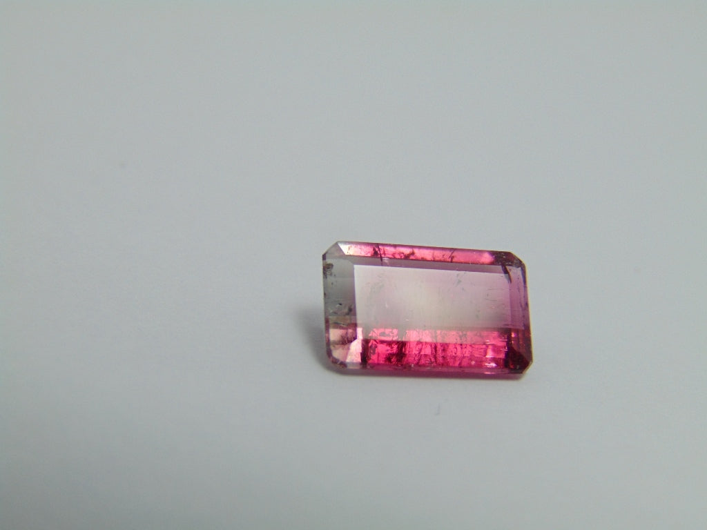 2.75cts Tourmaline (Bicolor)