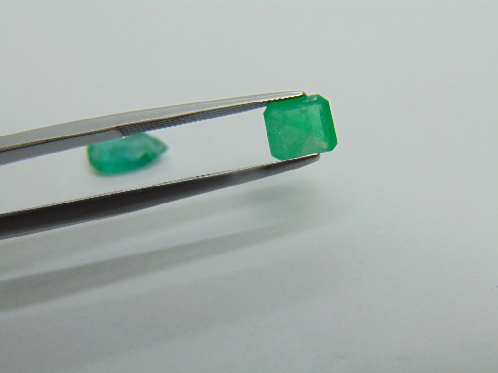 1.70ct Emerald 9x5mm 6mm