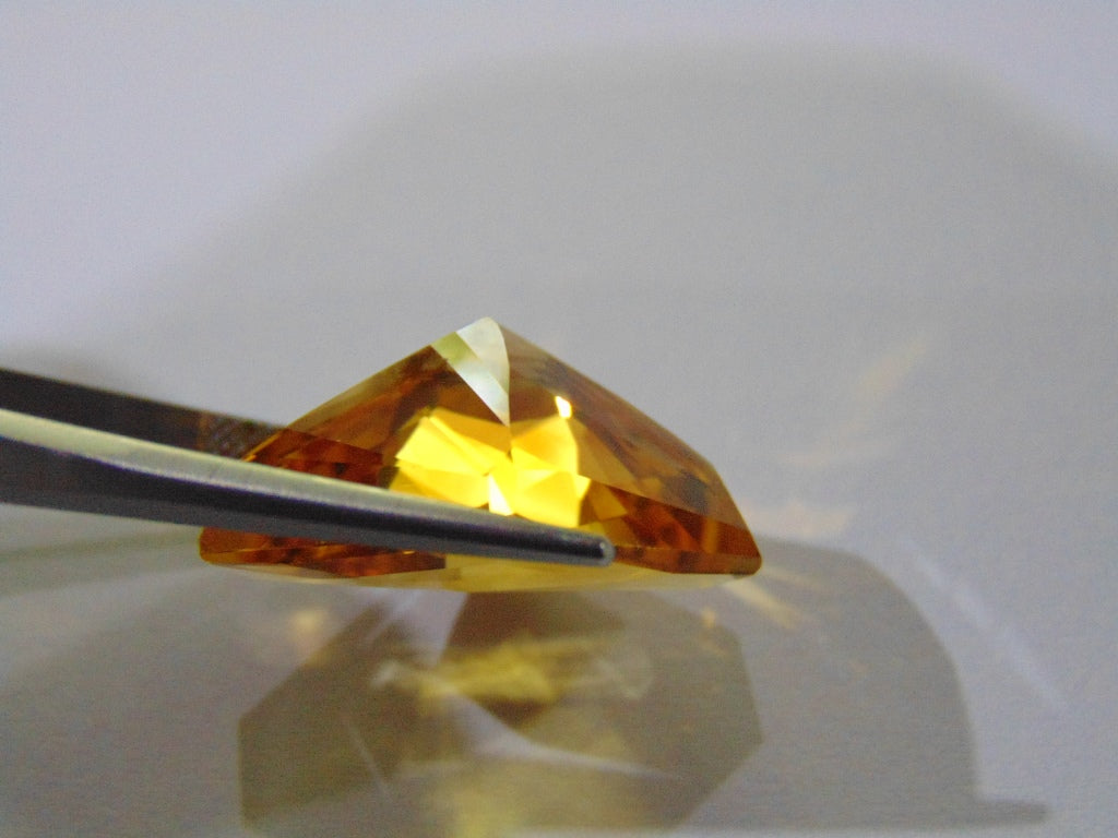 26.50ct Citrine