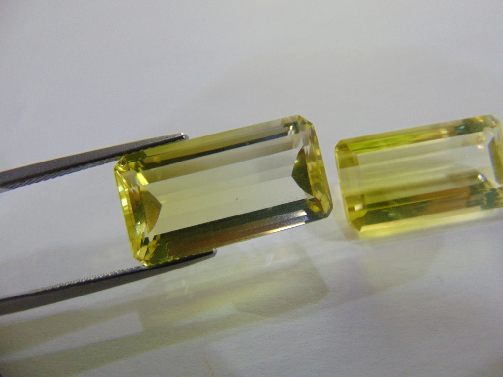 32.40ct Quartz (Bicolor) Pair