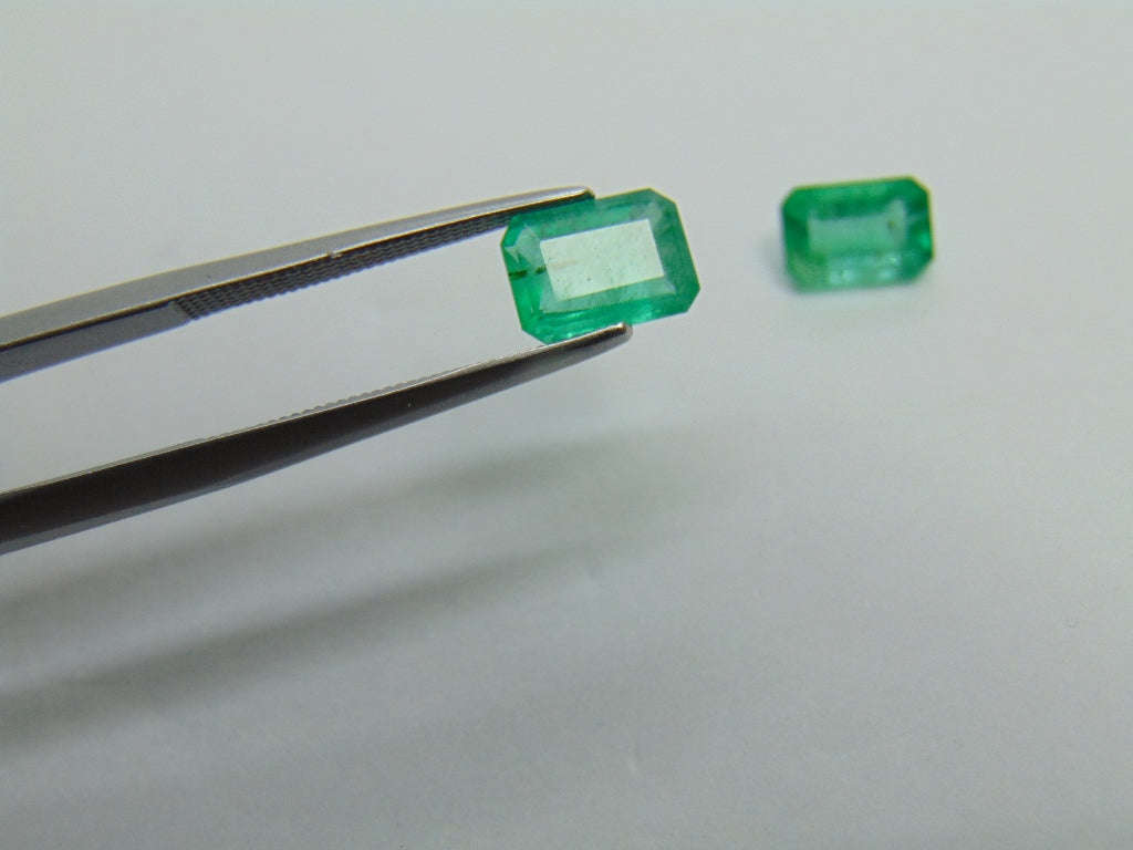 2.35ct Emerald 8x6mm 7x5mm