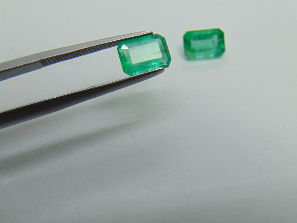 2.35ct Emerald 8x6mm 7x5mm