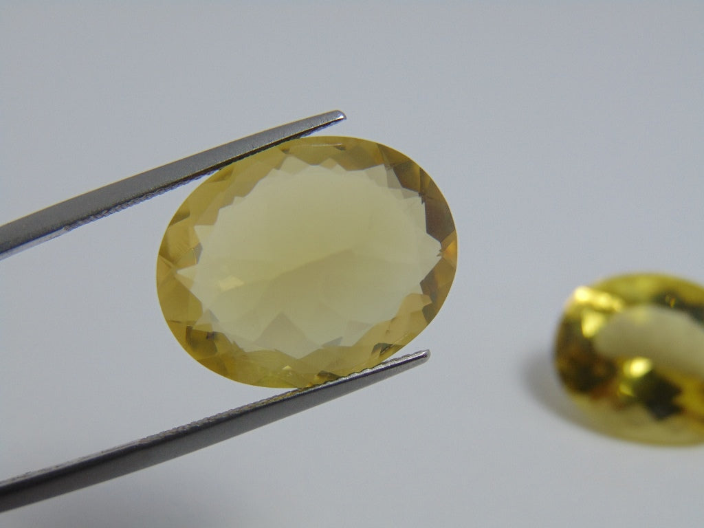 32cts Quartz (Green Gold)