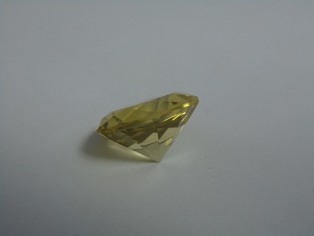 13cts Quartz (Green Gold)