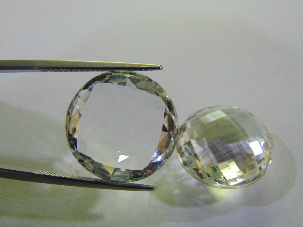 35.10ct Quartz Crystal Pair 18mm