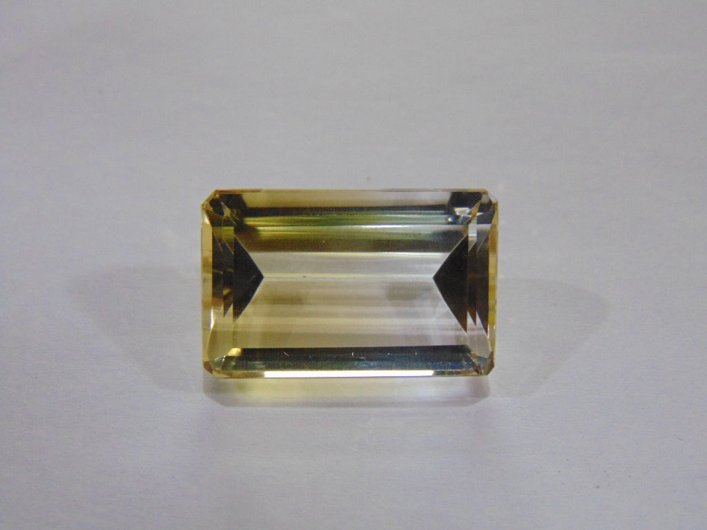 23.80ct Green Gold (Bicolor)