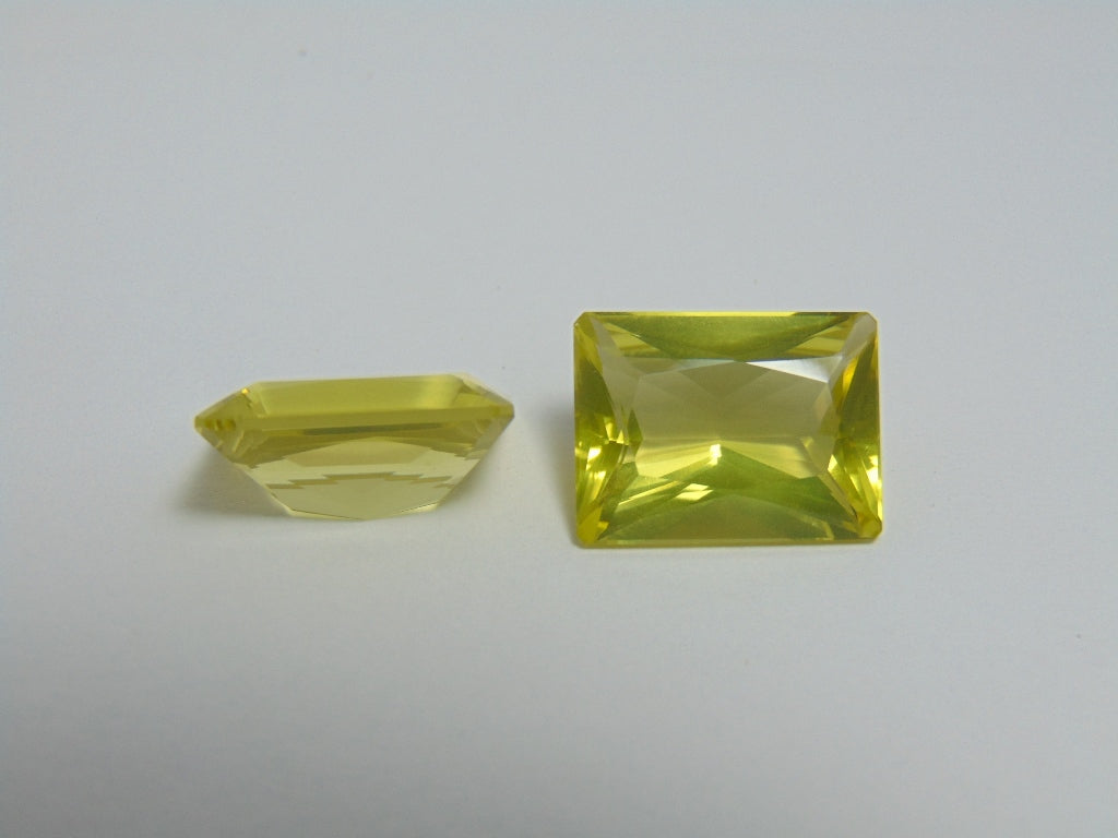 24cts Quartz (Green Gold) Pair