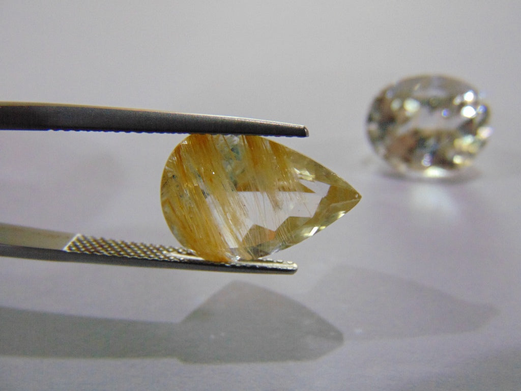 20.30ct Topaz With Golden Rutile