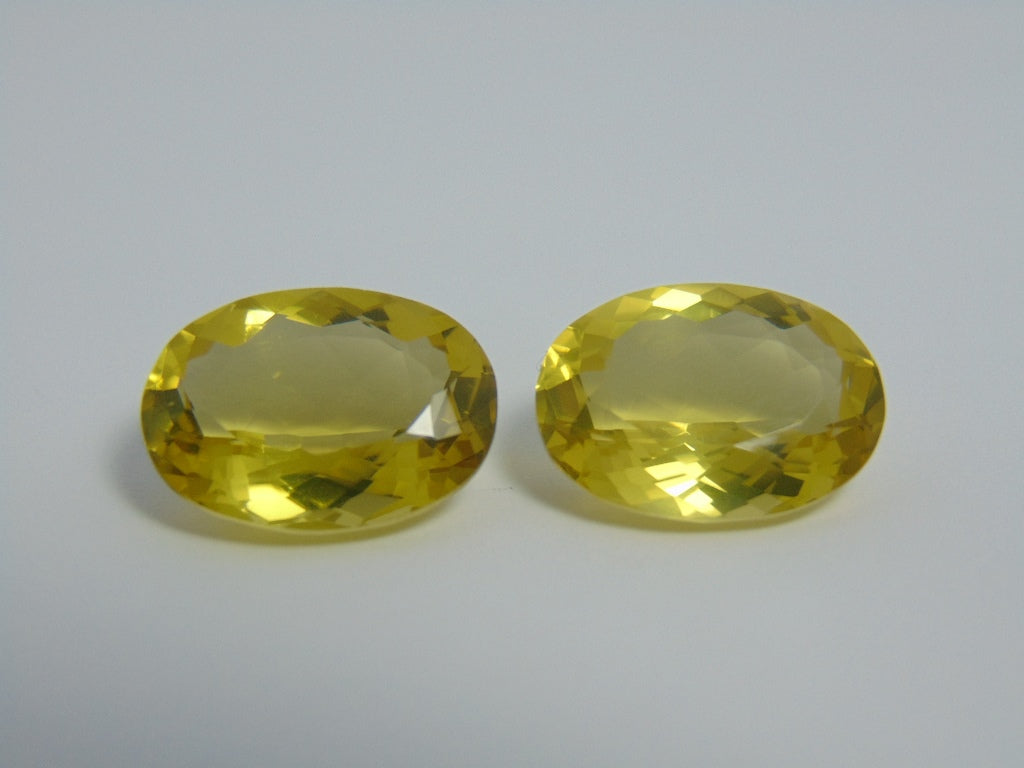 29.20cts Quartz (Green Gold)