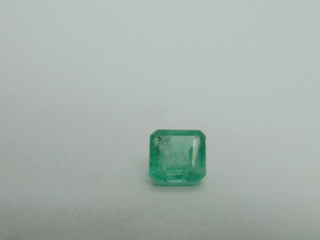1.87ct Emerald 7mm