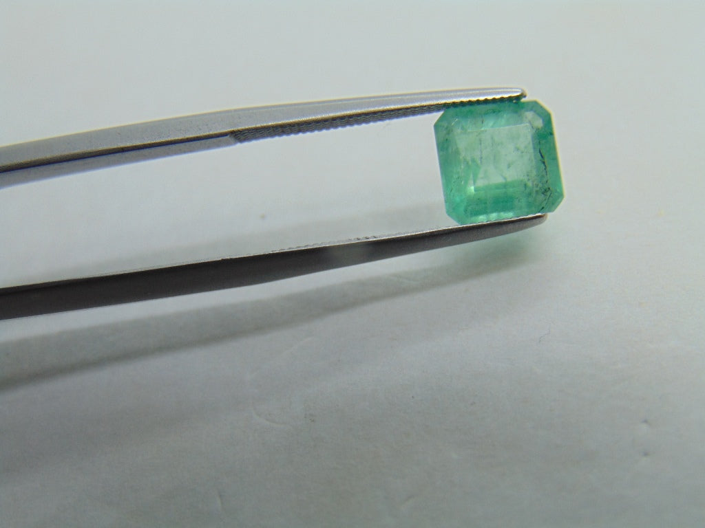 1.87ct Emerald 7mm