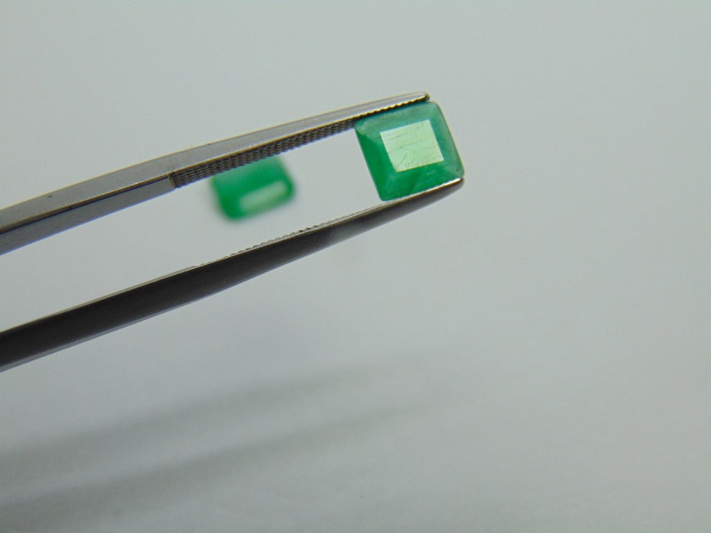 2.04ct Emerald 8x6mm 6mm