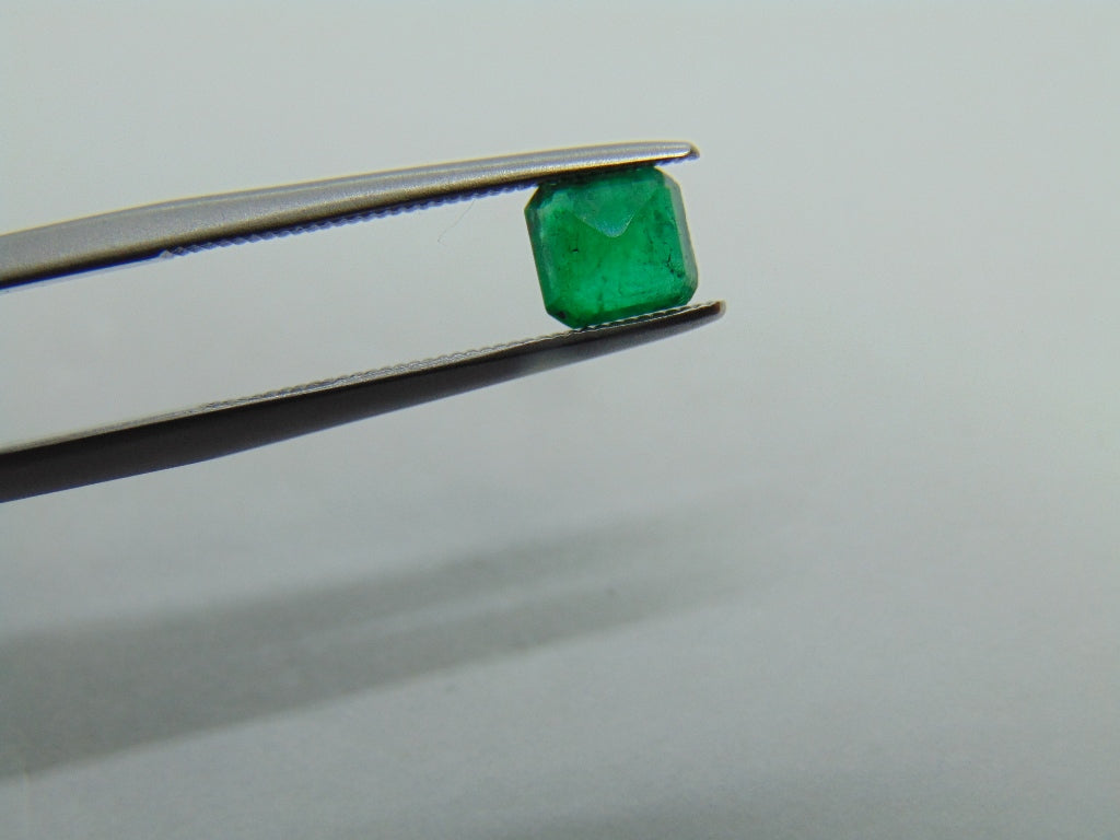 0.72ct Emerald 5mm