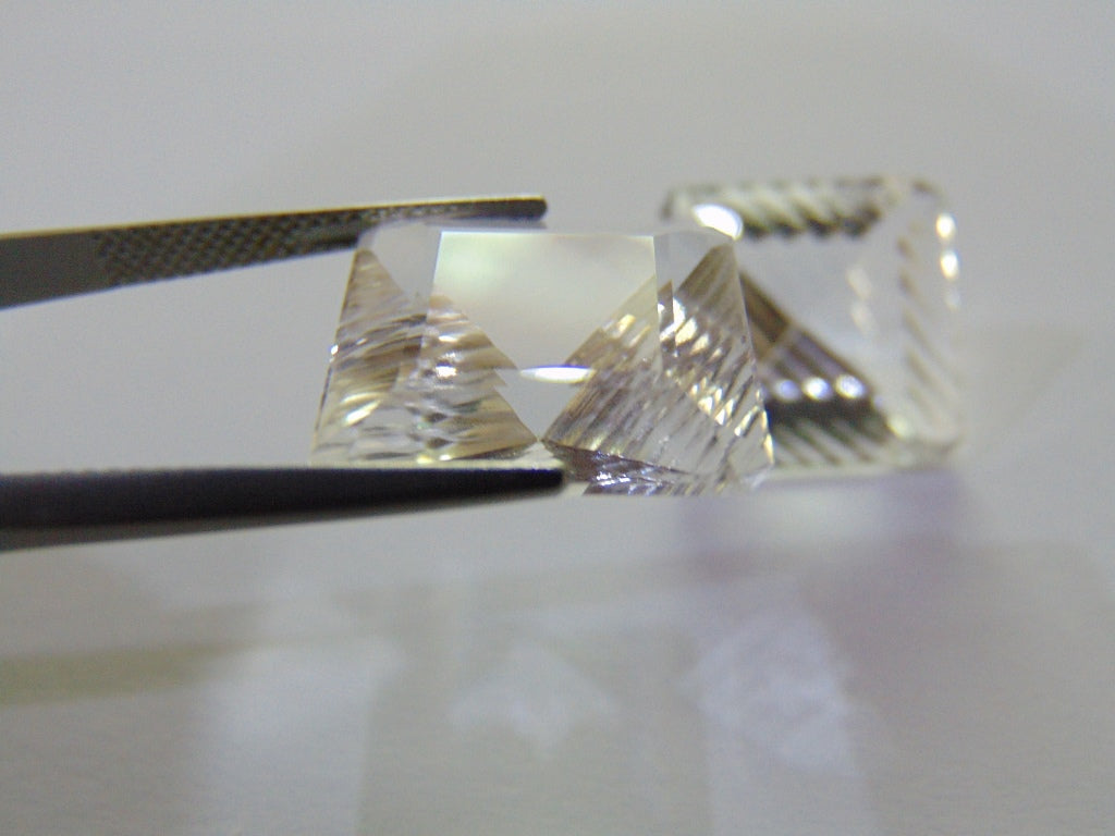25.50ct Quartz (Crystal) Pair