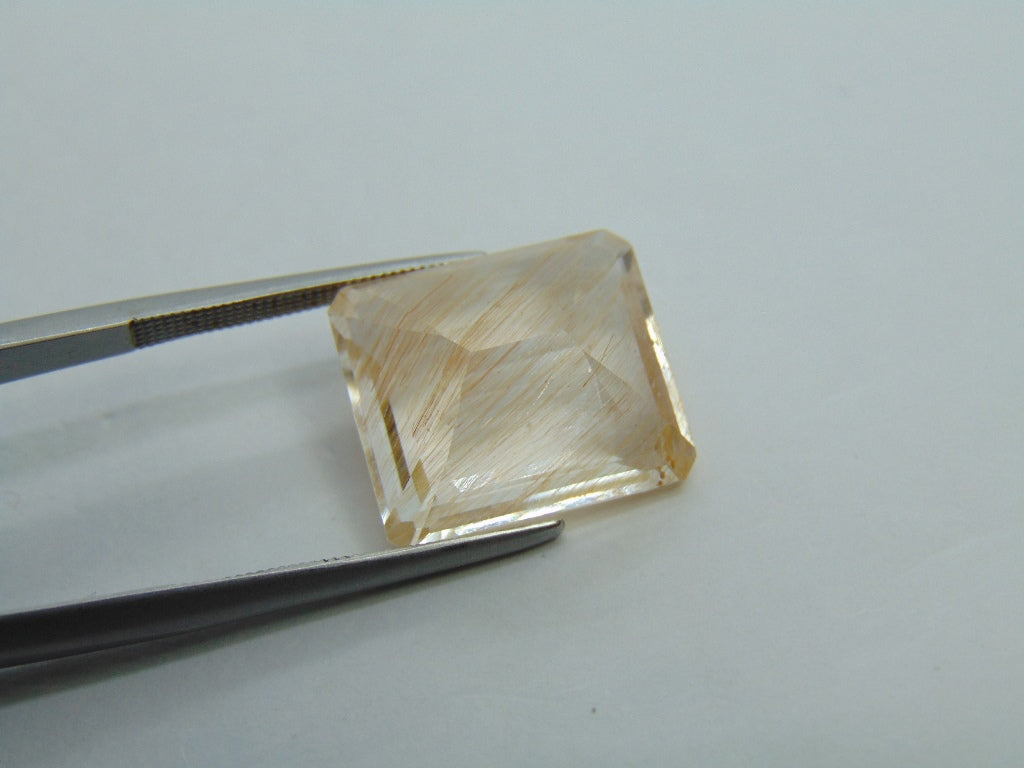 16.70ct Topaz With Inclusion 15x13mm