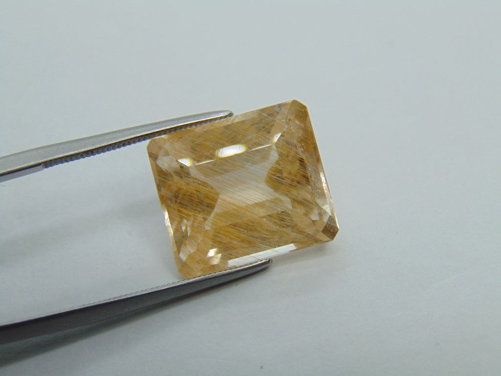 16.70ct Topaz With Inclusion 15x13mm