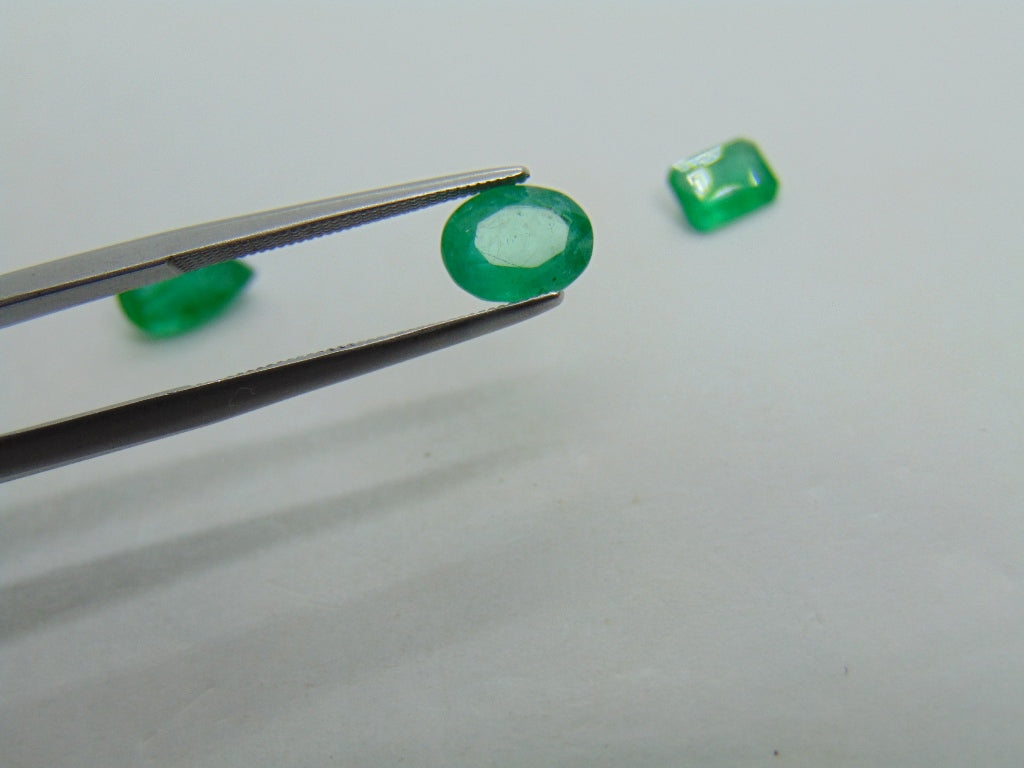 2.89ct Emerald