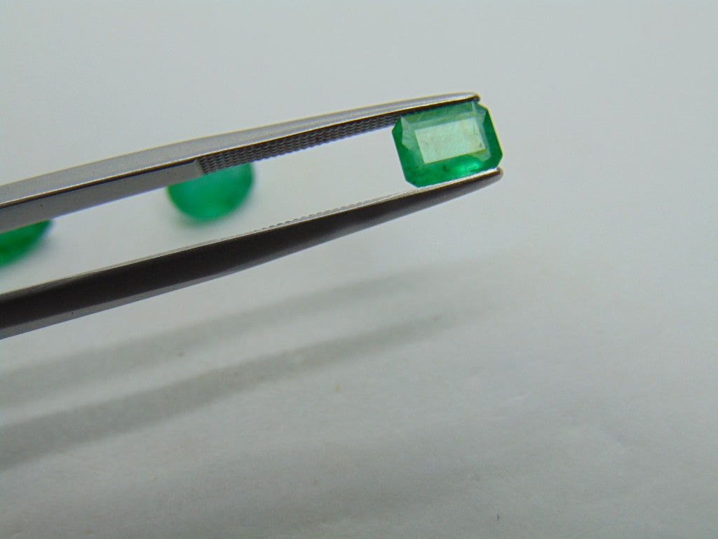 2.89ct Emerald